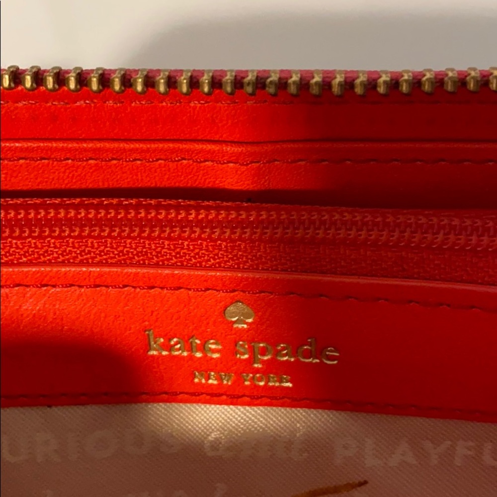 Kate Spade Wallet - Picture 4 of 4